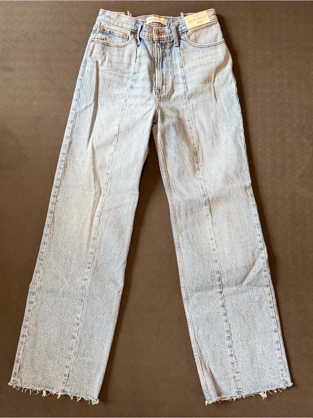 Abercrombie & Fitch High-Rise Straight Jeans - Light Blue Wash